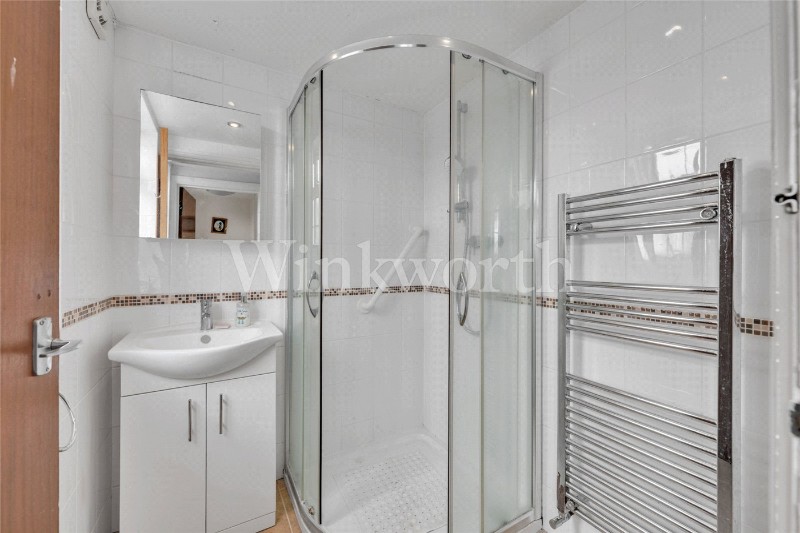 Sanderstead Avenue, London, NW2
