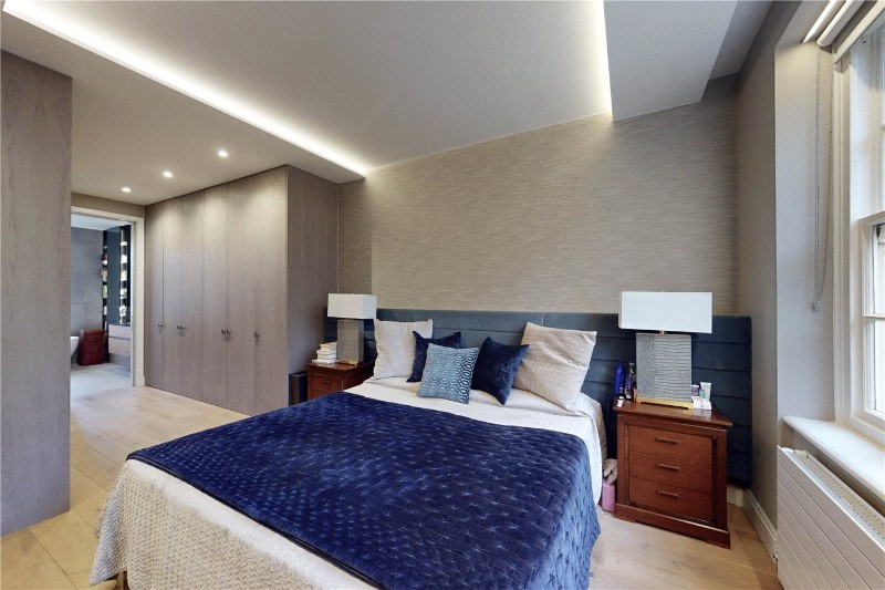 Eyre Court, Finchley Road, St John&#39;s Wood, London, NW8