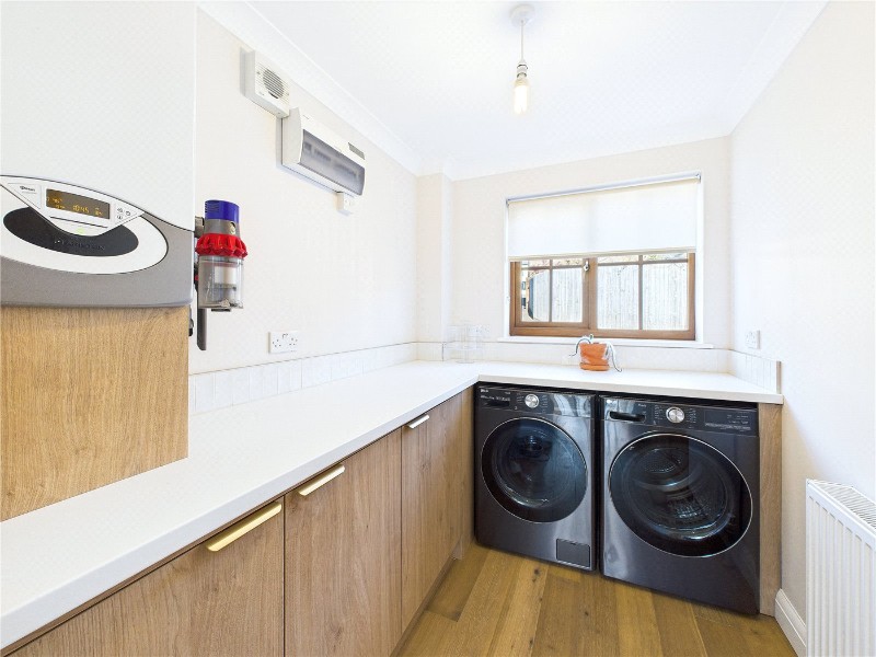 Ayshford, Uffculme, Cullompton, Devon, EX15