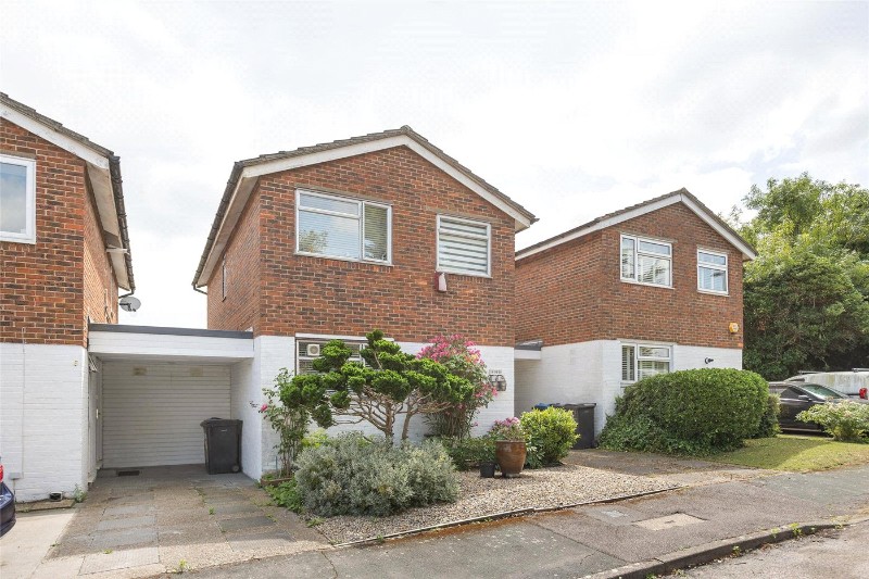 Wedgwood Way, London, SE19