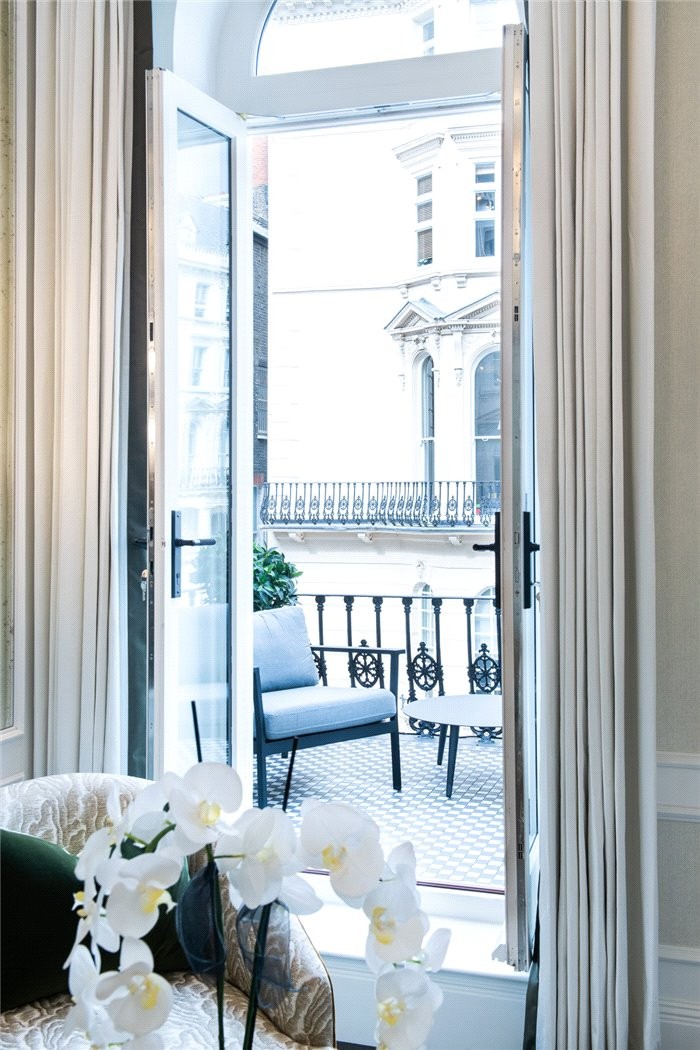 Prince Of Wales Terrace, Kensington, London, W8