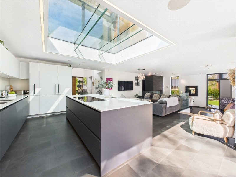 Ashford Hill Road, Headley, Thatcham, Hampshire, RG19