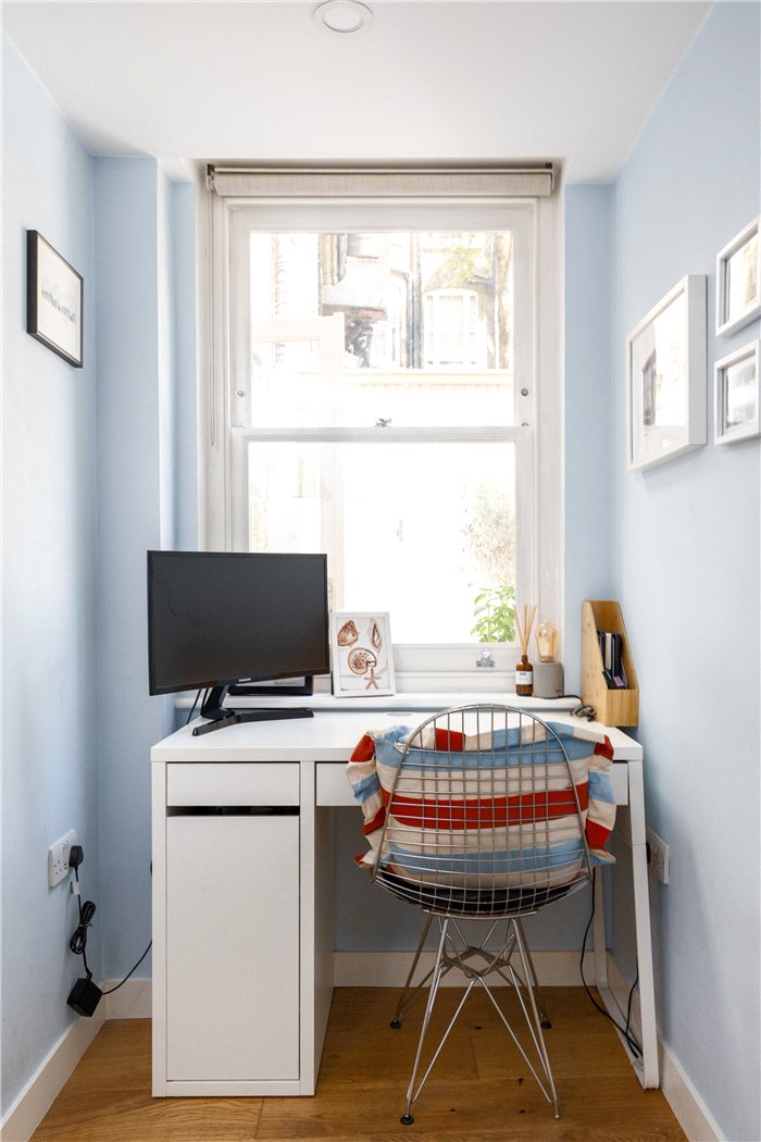 Putney Hill, London, SW15