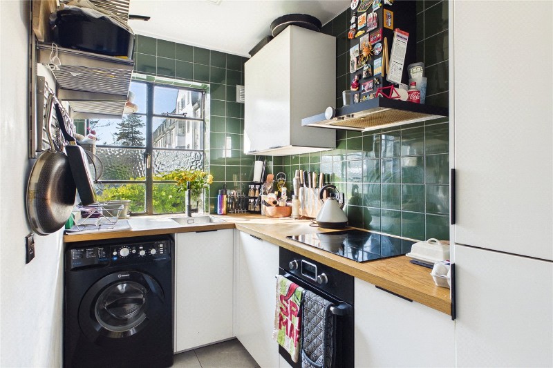 Corner Fielde, Streatham Hill, London, SW2