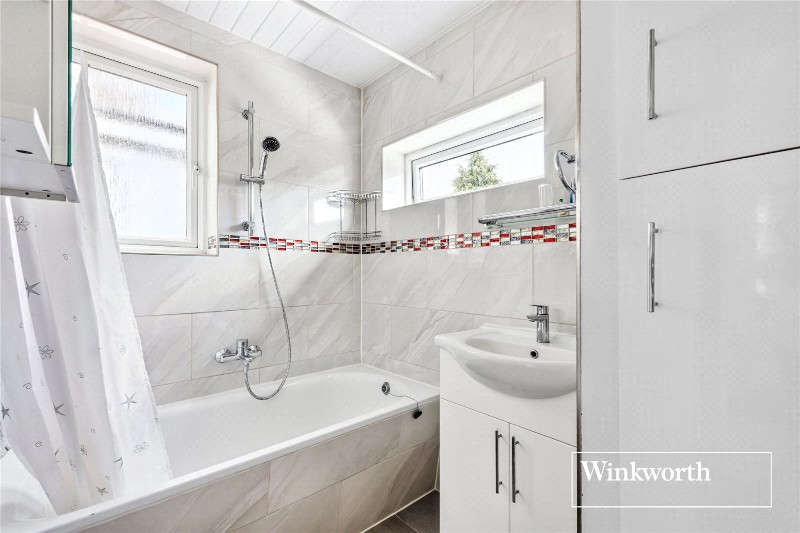 Leeside, Barnet, EN5