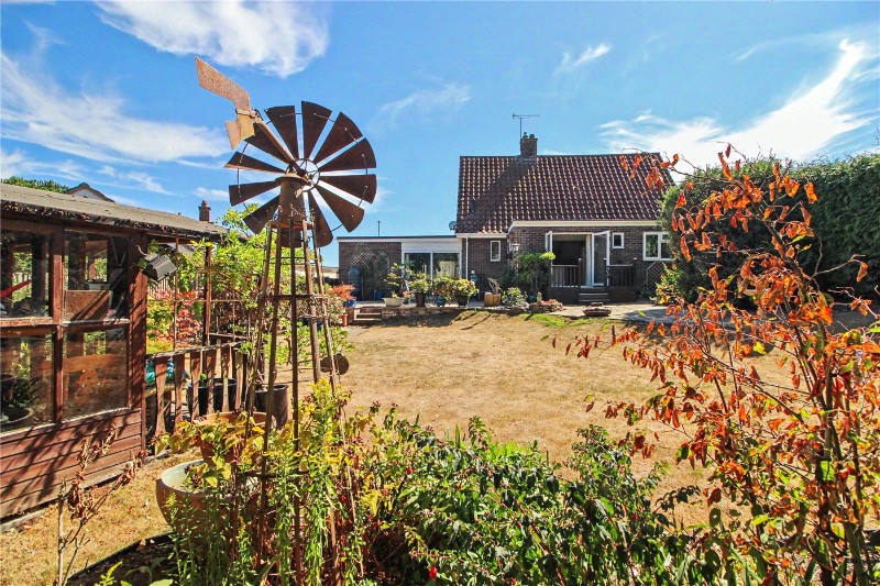 Beauchamp Road, Chedgrave, Norwich, Norfolk, NR14