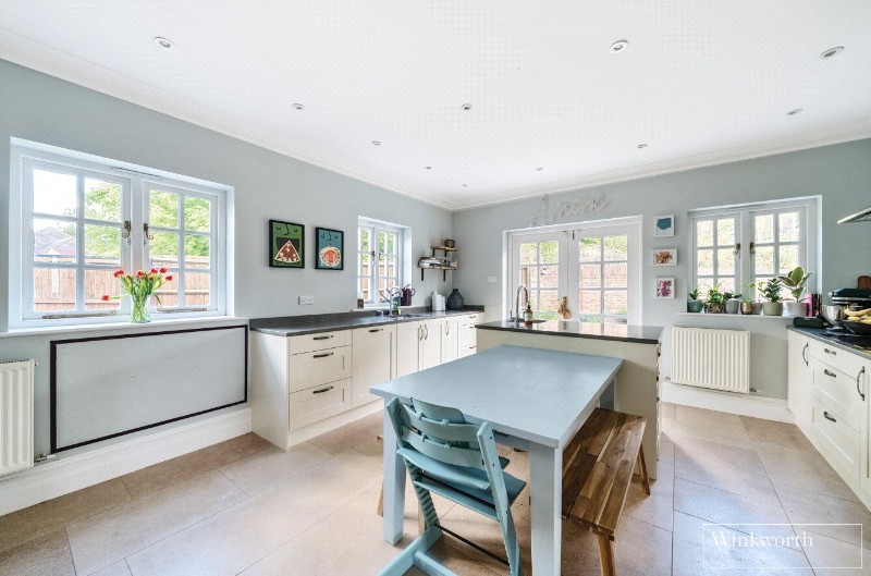 Guildford Road, Bagshot, Surrey, GU19