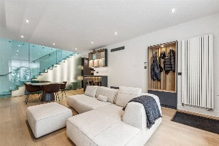 Lancaster Mews, London, W2