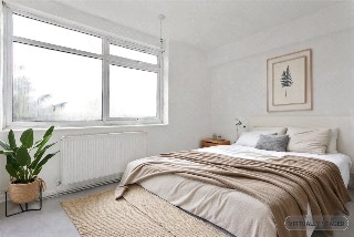 Palace Road, London, SW2