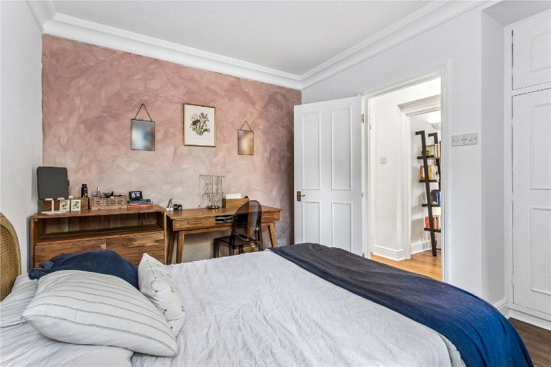 Highbury Hill, Highbury, London, N5