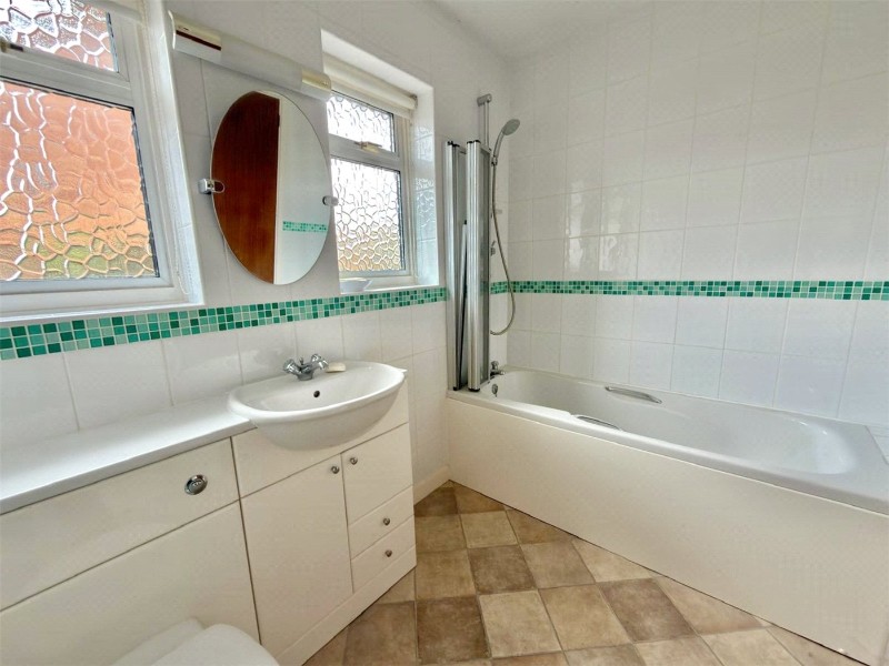 Sea Road, Milford on Sea, Lymington, Hampshire, SO41