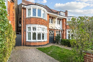 Fox Lane, London, N13