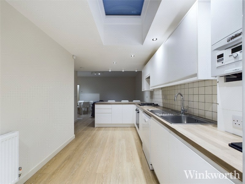 Carlisle Avenue, London, W3