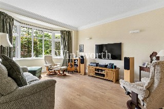 Ashridge Gardens, London, N13