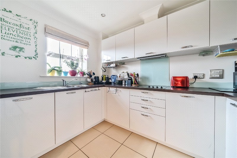 Jago Court, Newbury, RG14