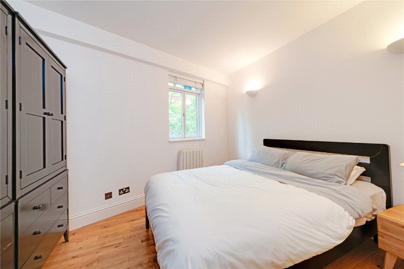 Rosebery Court, London, EC1R