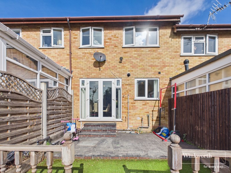 Pendragon Walk, London, NW9