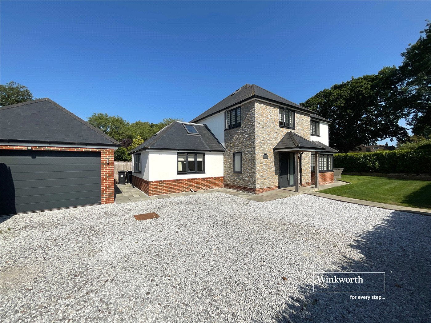 Kennard Road, New Milton, Hampshire, BH25