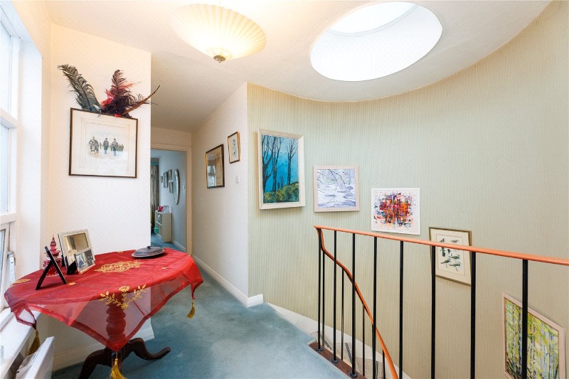 Arlesey Close, London, SW15