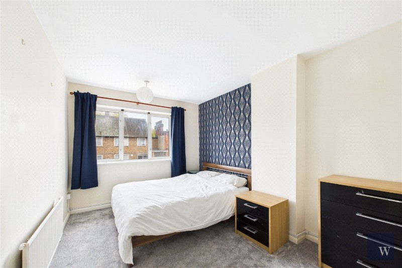 Amesbury Avenue, London, SW2
