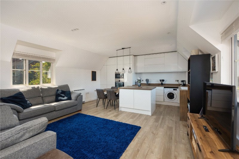 Gravelly Field, Ashford, Kent, TN23