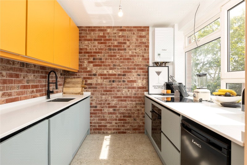 Viewfield Road, London, SW18