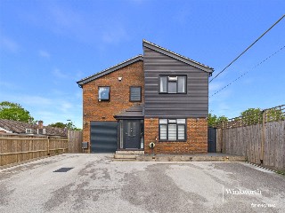 Wintringham Way, Purley on Thames, Reading, Berkshire, RG8