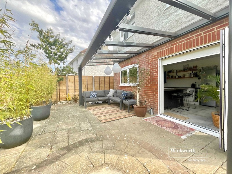 Brockhills Lane, New Milton, Hampshire, BH25