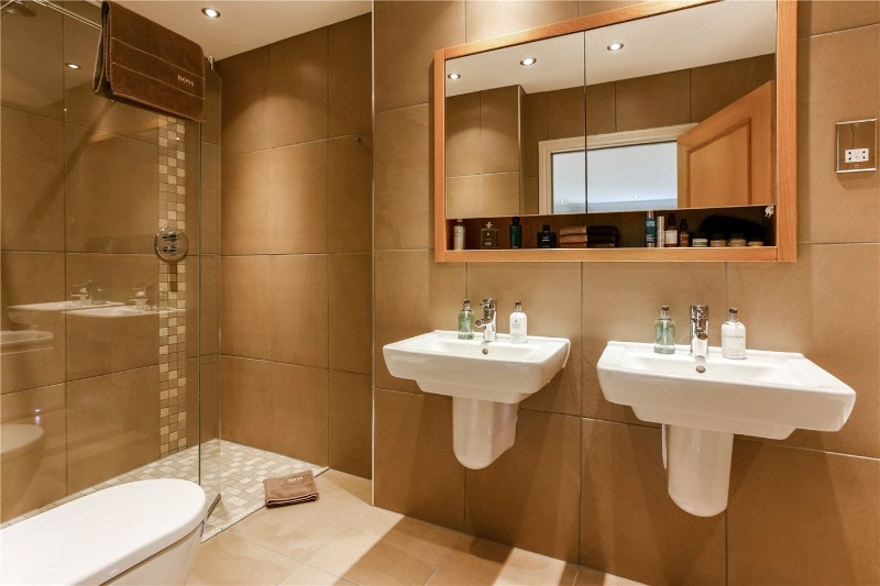 Cross Road, Sunningdale, Berkshire, SL5