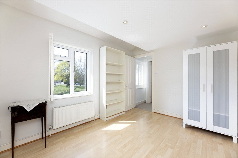 Pleasance Road, London, SW15