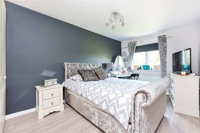 Buxhall Crescent, London, E9