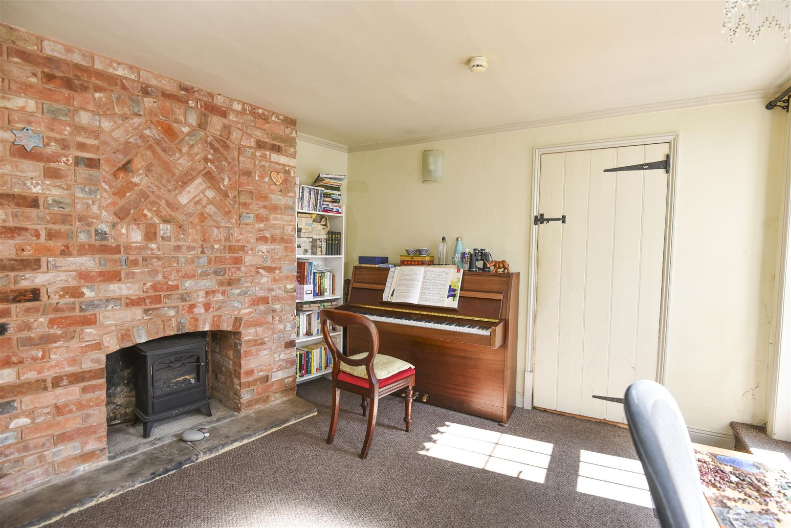 A DINING ROOM 78.JPG