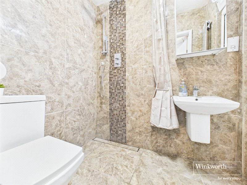 Baker Street, Reading, Berkshire, RG1