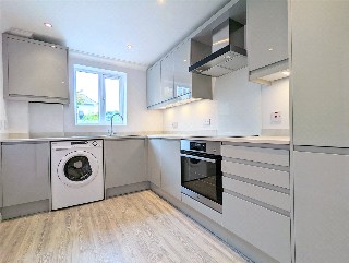 Pineview, 10 Earle Road, Bournemouth, Dorset, BH4