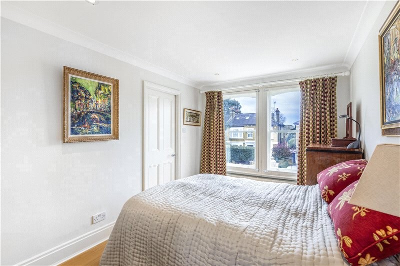 Castelnau, Barnes, London, SW13