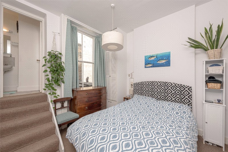 Winchester Street, London, SW1V