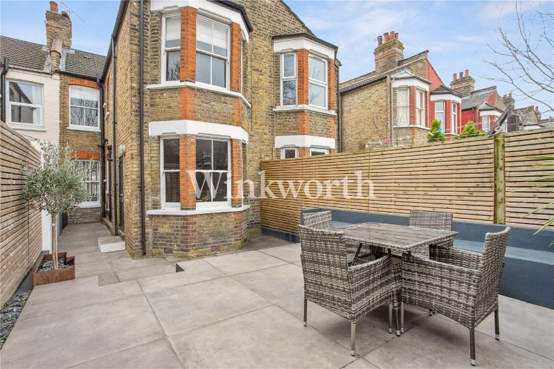 Woodside Gardens, London, N17