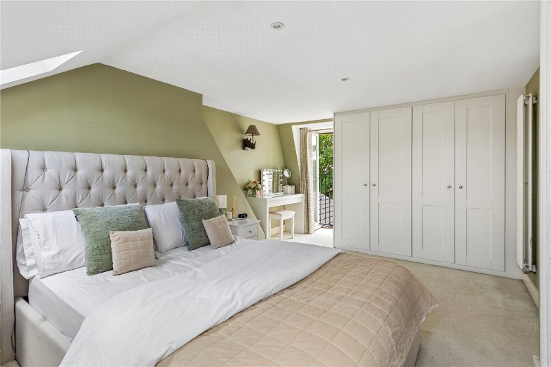 Avarn Road, London, SW17
