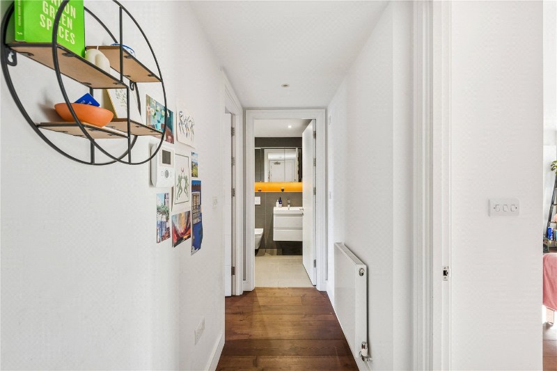 Aden Grove, London, N16