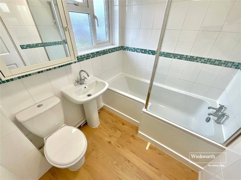 Upper Gordon Road, Highcliffe, Christchurch, Dorset, BH23