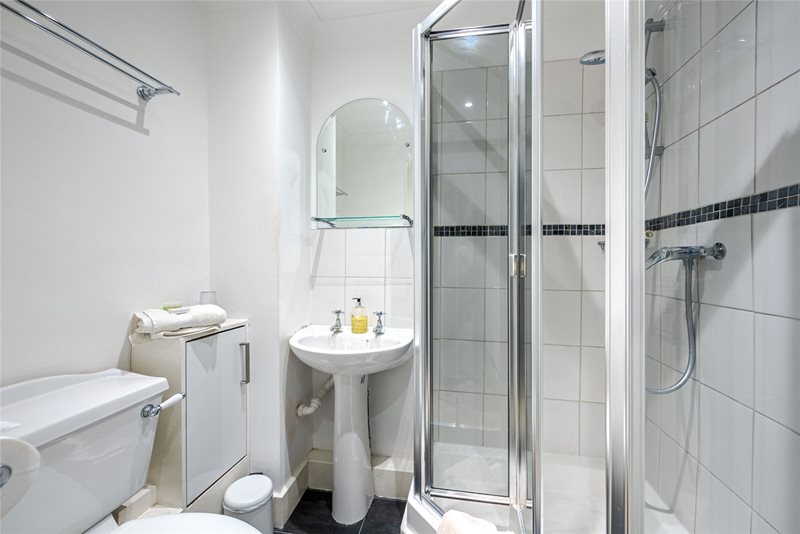 Warwick Way, London, SW1V