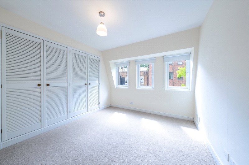 Spencer Walk, London, NW3