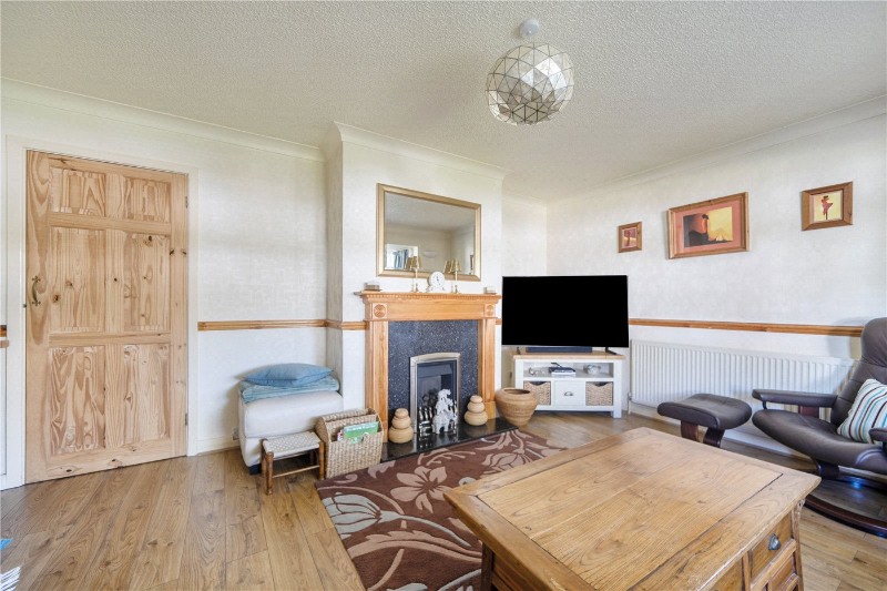 Wentworth Close, Farnham, Surrey, GU9