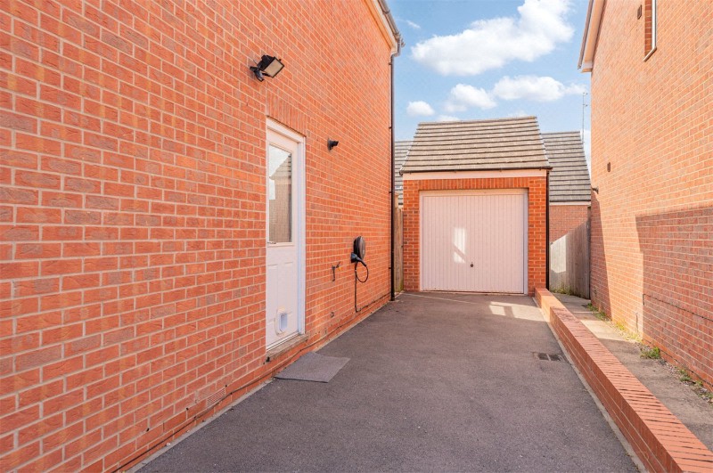 Biffin Way, Whitnash, Leamington Spa, Warwickshire, CV31