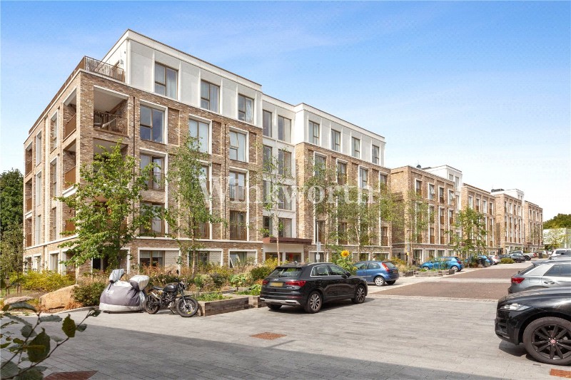 Apple Tree Road, London, N17