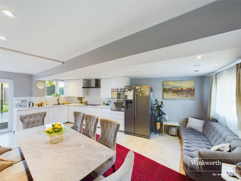 Virginia Way, Reading, Berkshire, RG30