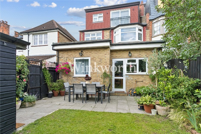 Fernleigh Road, London, N21