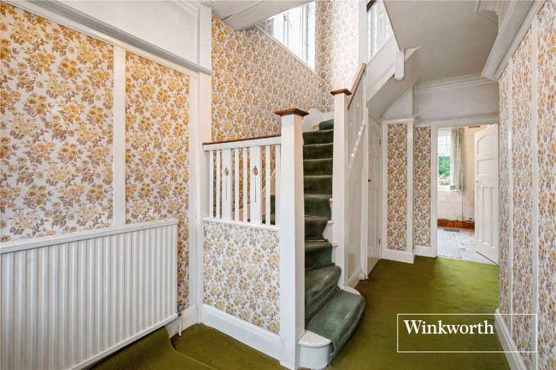 Moss Hall Grove, North Finchley, London, N12