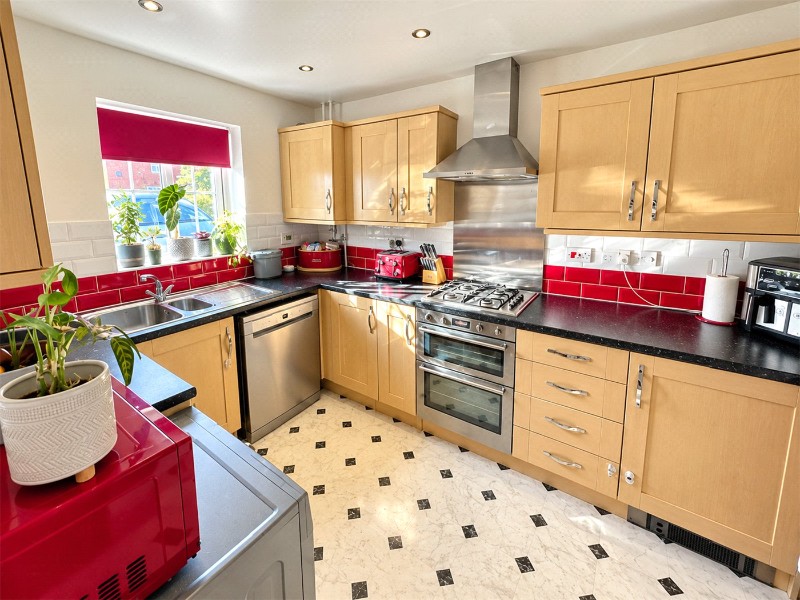 Ascot Close, Bourne, Lincolnshire, PE10