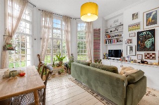 Grove Park, Camberwell, London, SE5